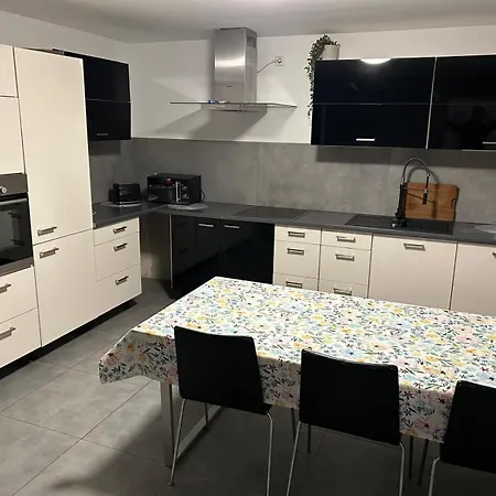 Bobrowa Przystan Farma