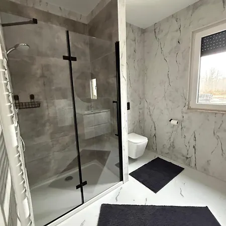 בית חווה Bobrowa Przystan בולסלאביש