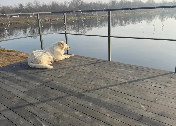 Bobrowa Przystan Farm stay